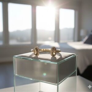 Kendra Scott Elton Gold Cuff Bracelet with Mother of Pearl stones